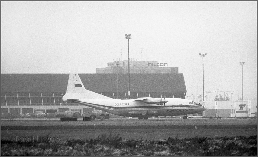 AN12 CCCP-11527 cn02348208 Aeroflot SPL79